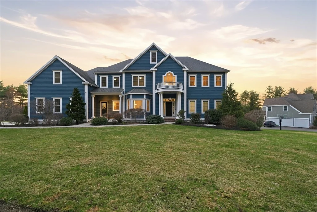 Photo of 25 Collins Rd
