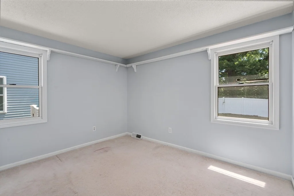 Photo of 15 Herbert Ave