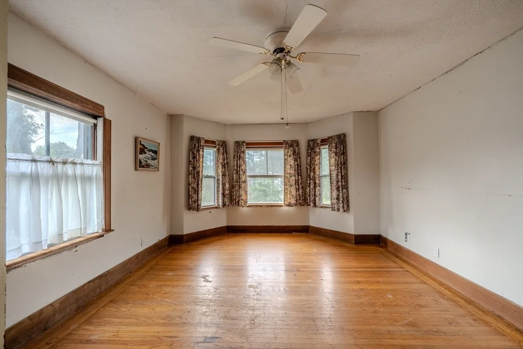 Photo of 43 Elm St