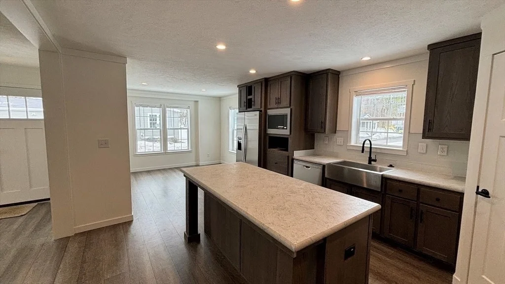 Photo of 21 Pinrock Drive