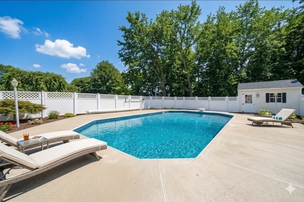 Photo of 23 Carle Dr