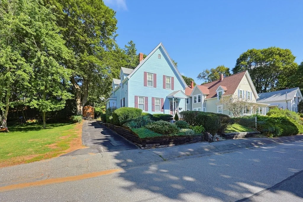 Photo of 19 Irving St