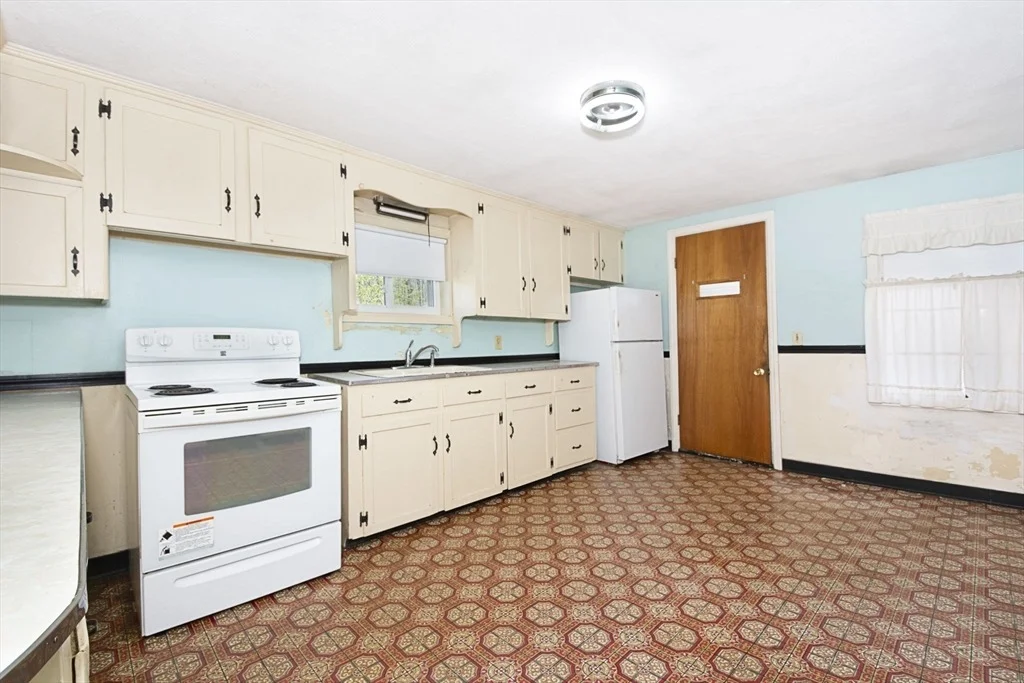 Photo of 73 Appleton Rd