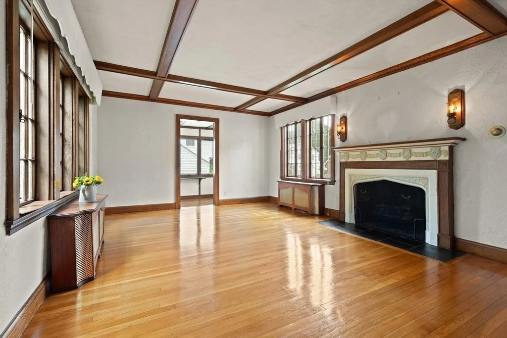 Photo of 9 Mayfield Rd