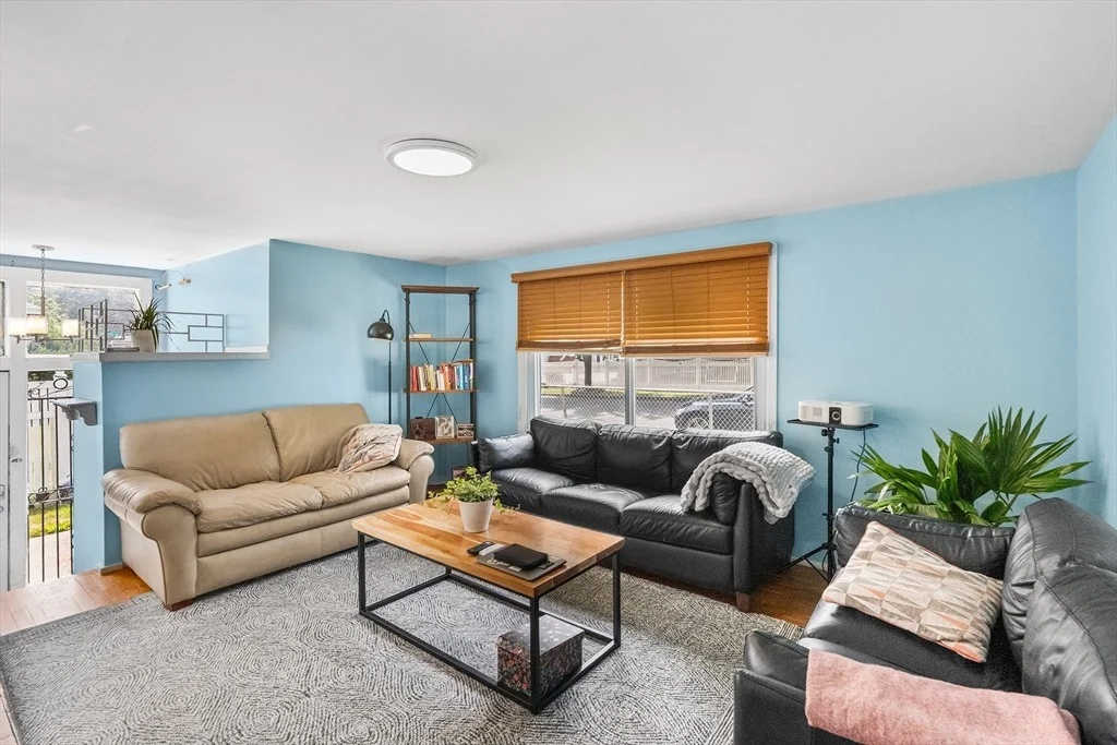 Photo of 46 Stonehill Rd