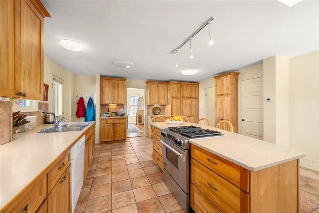 Photo of 27 Evans Rd.