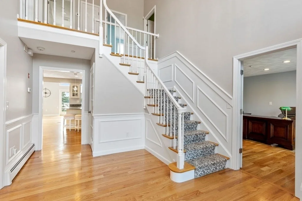 Photo of 14 Lakeview Ave