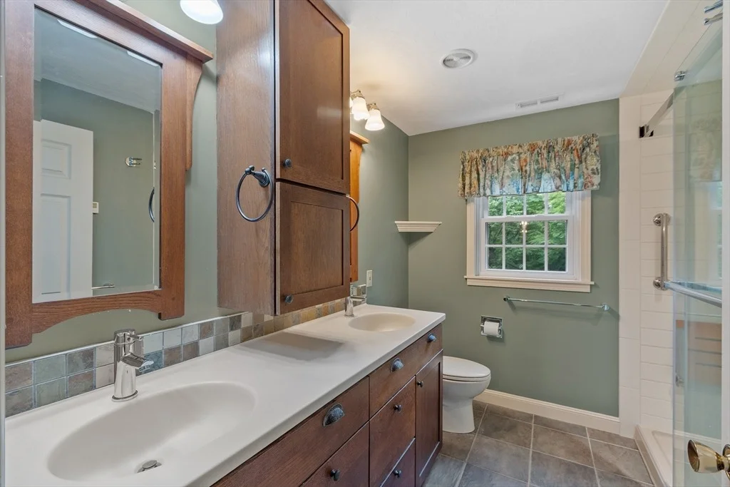 Photo of 13 Jacob Gates Rd