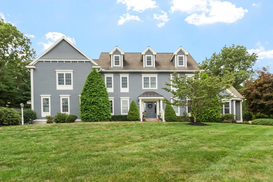 Photo of 48 Robinson Dr