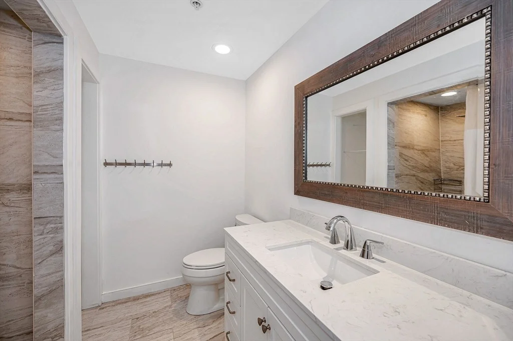 Photo of Unit 205 at 17 Kearney Sq