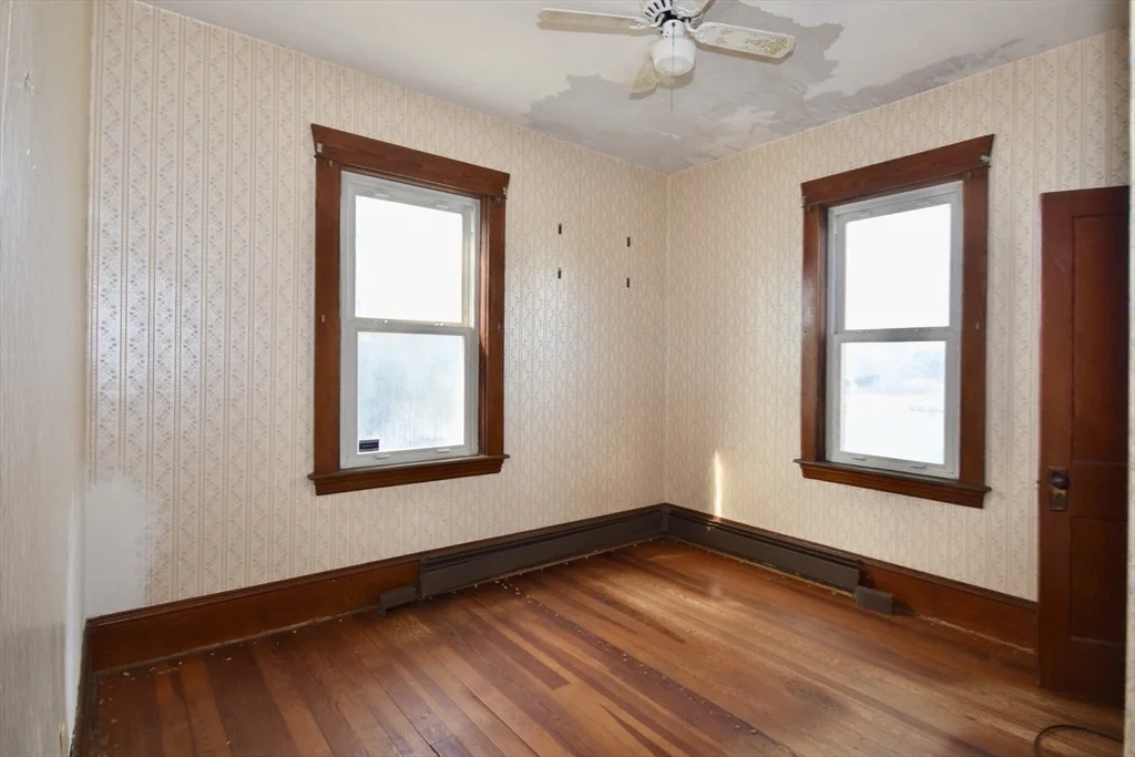 Photo of 21 Deane Street