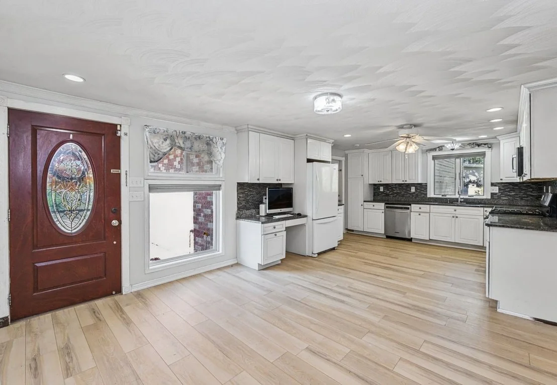 Photo of 7 Lisa Road