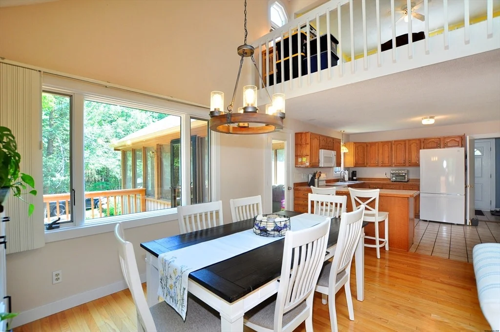 Photo of 154 Brook Ln