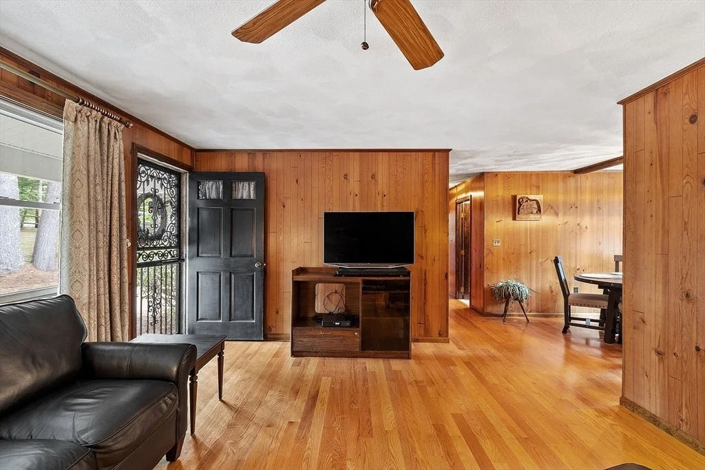 Photo of 6 Ingalls Rd