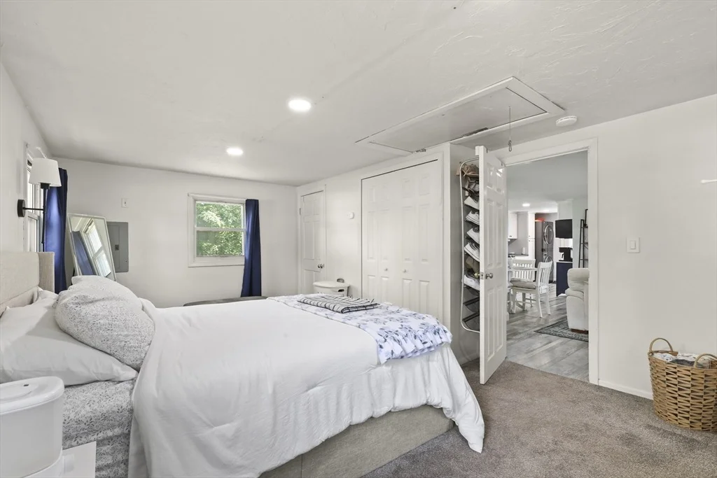 Photo of 46 Sunset Blvd