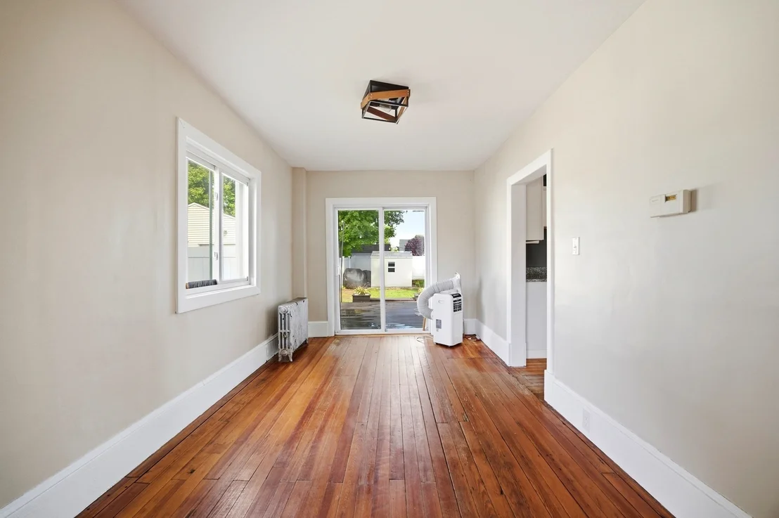 Photo of 96 Catherine St