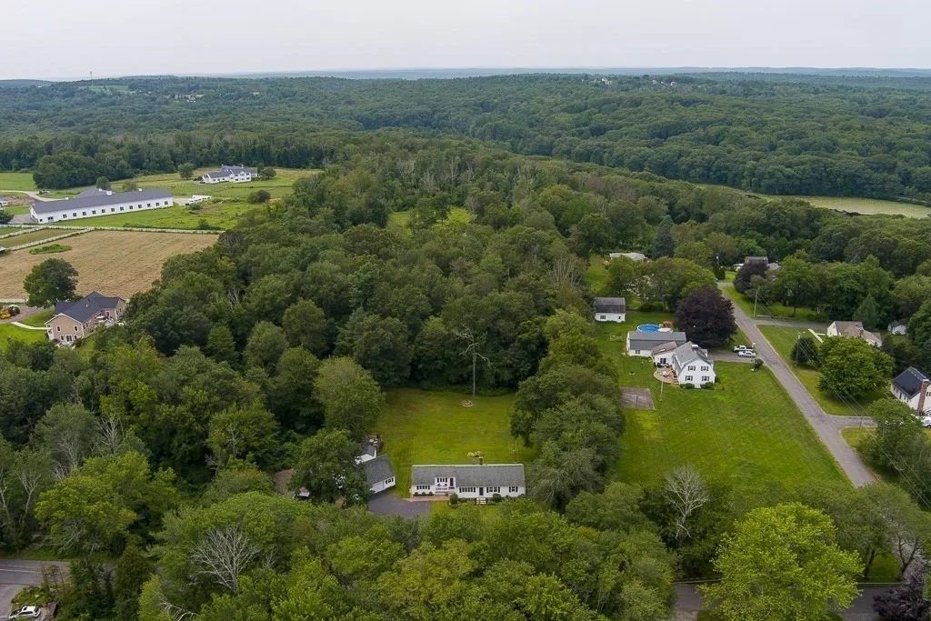 Photo of 11 Eight Lots Rd.