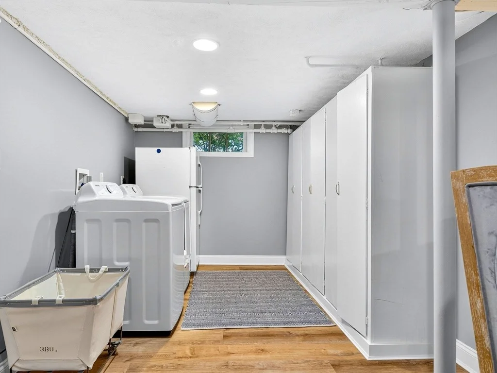Photo of 4 Southwick Cir