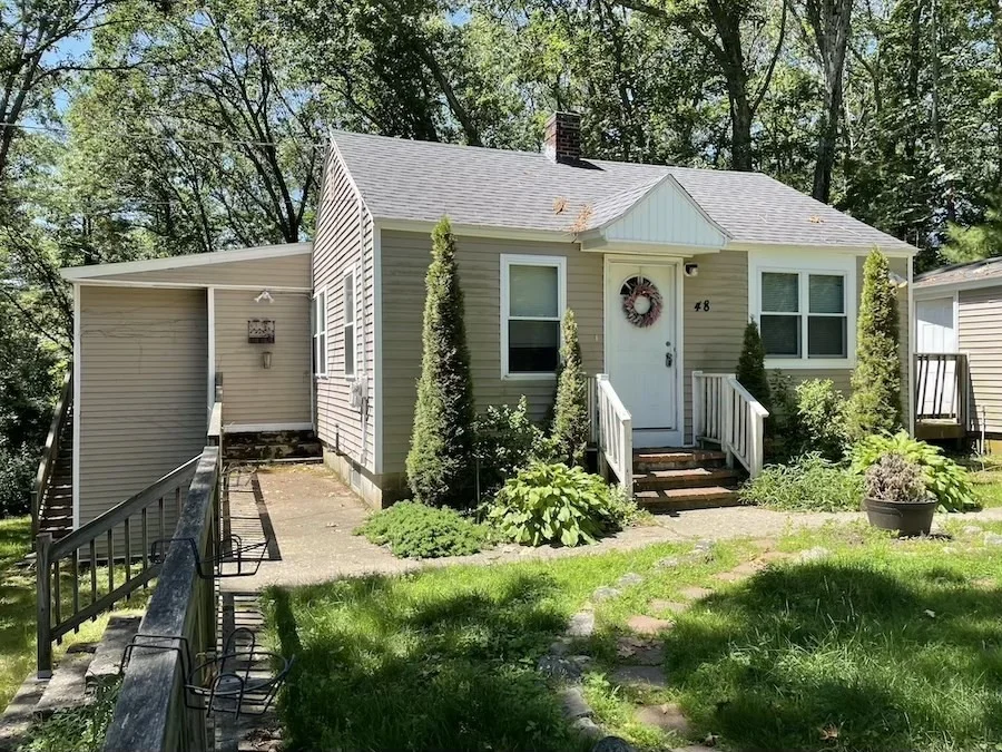 Photo of 48 County Rd