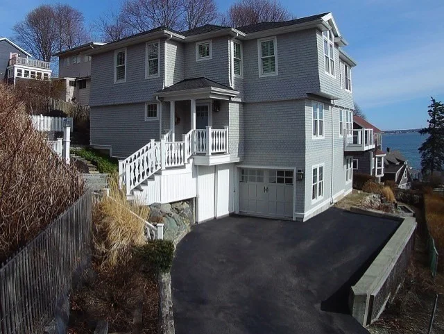 Photo of 14 Telegraph Avenue