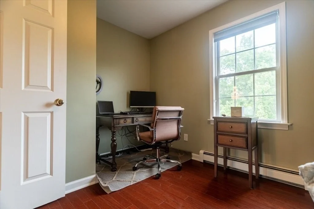 Photo of 82 Hammersmith Dr.