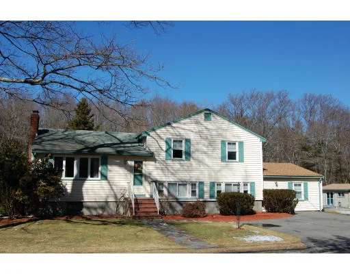 Photo of 10 Ledgewood Drive