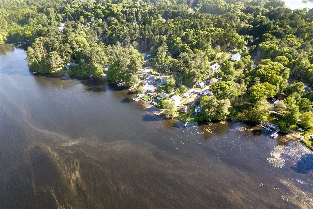 Photo of 254 Lakeside Road