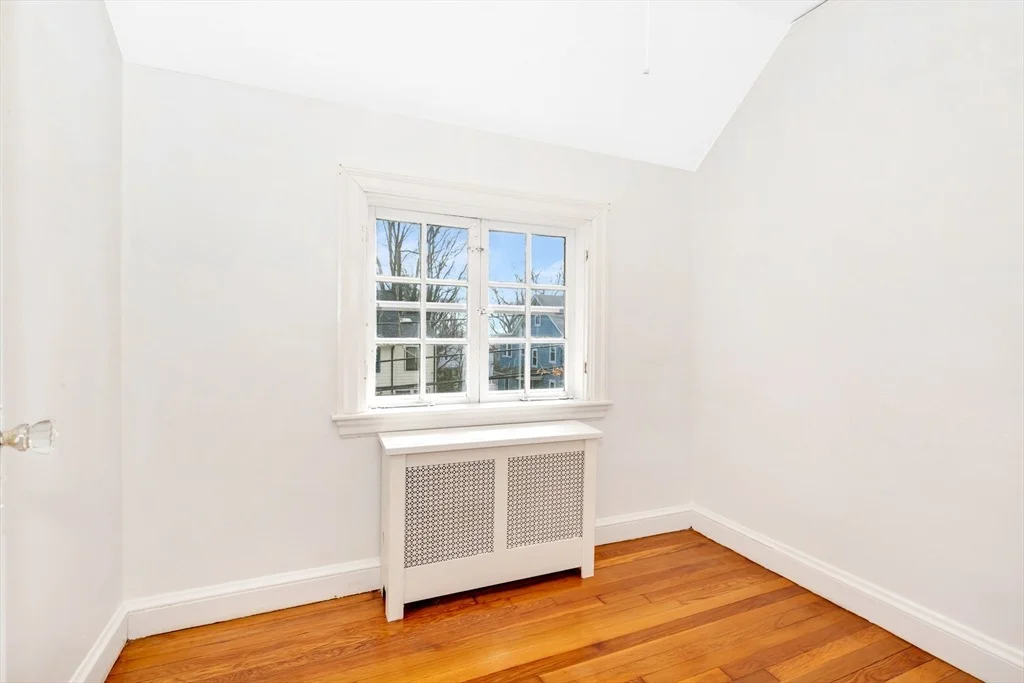 Photo of 39 Pine Ridge Road