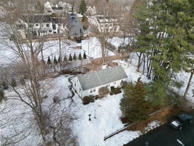 Photo of 25 Arnold Rd