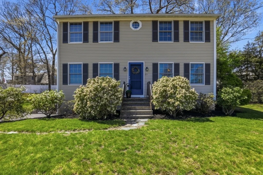 Photo of 23 Bellmore Rd