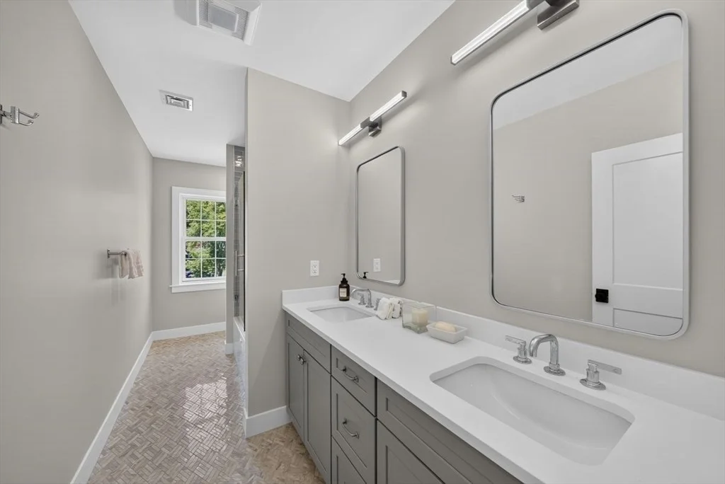 Photo of 11 Viking Road