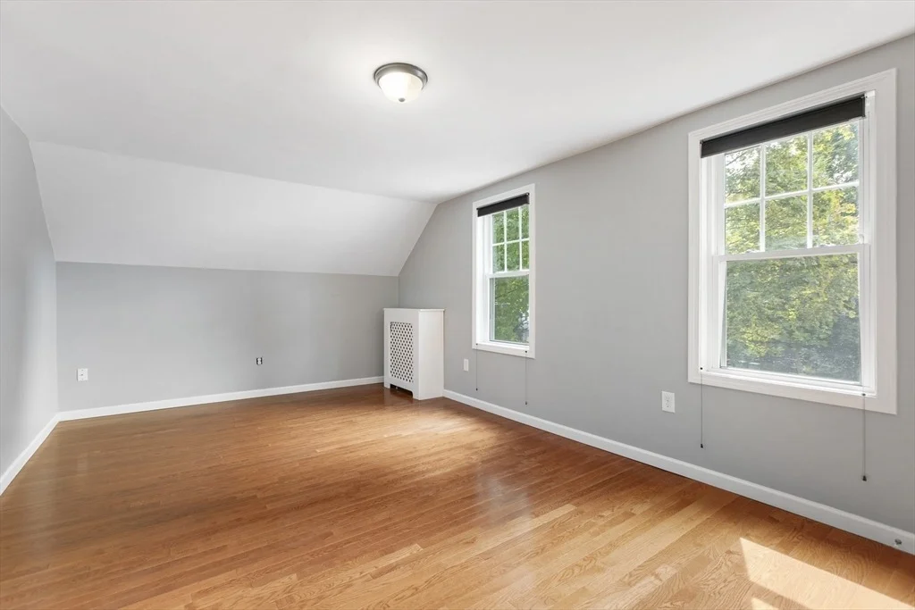 Photo of 130 Oak Street