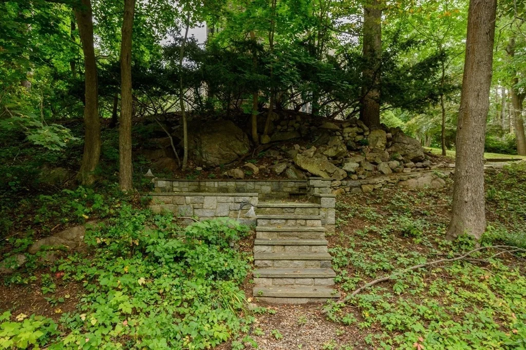 Photo of 3 Evergreen Ln