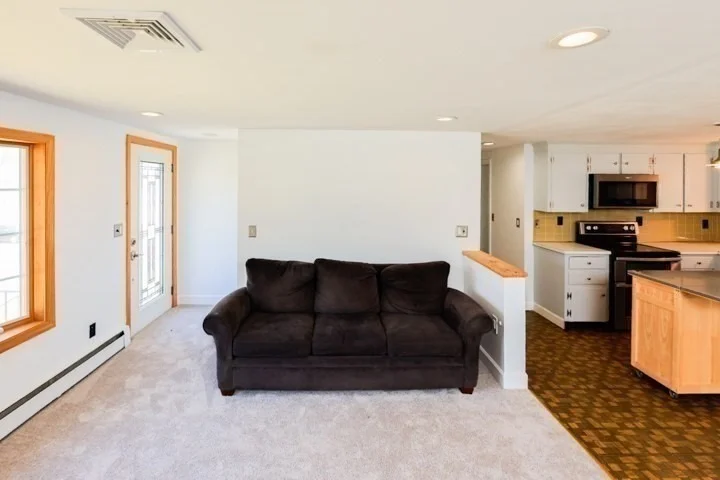 Photo of 16 Willow Rd