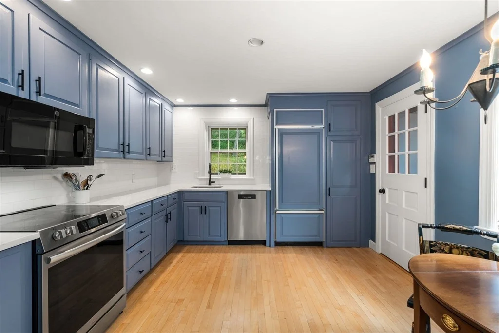 Photo of 50 Hubbard Rd