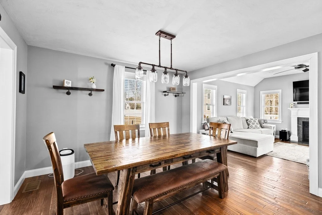 Photo of 22 Colonial Dr