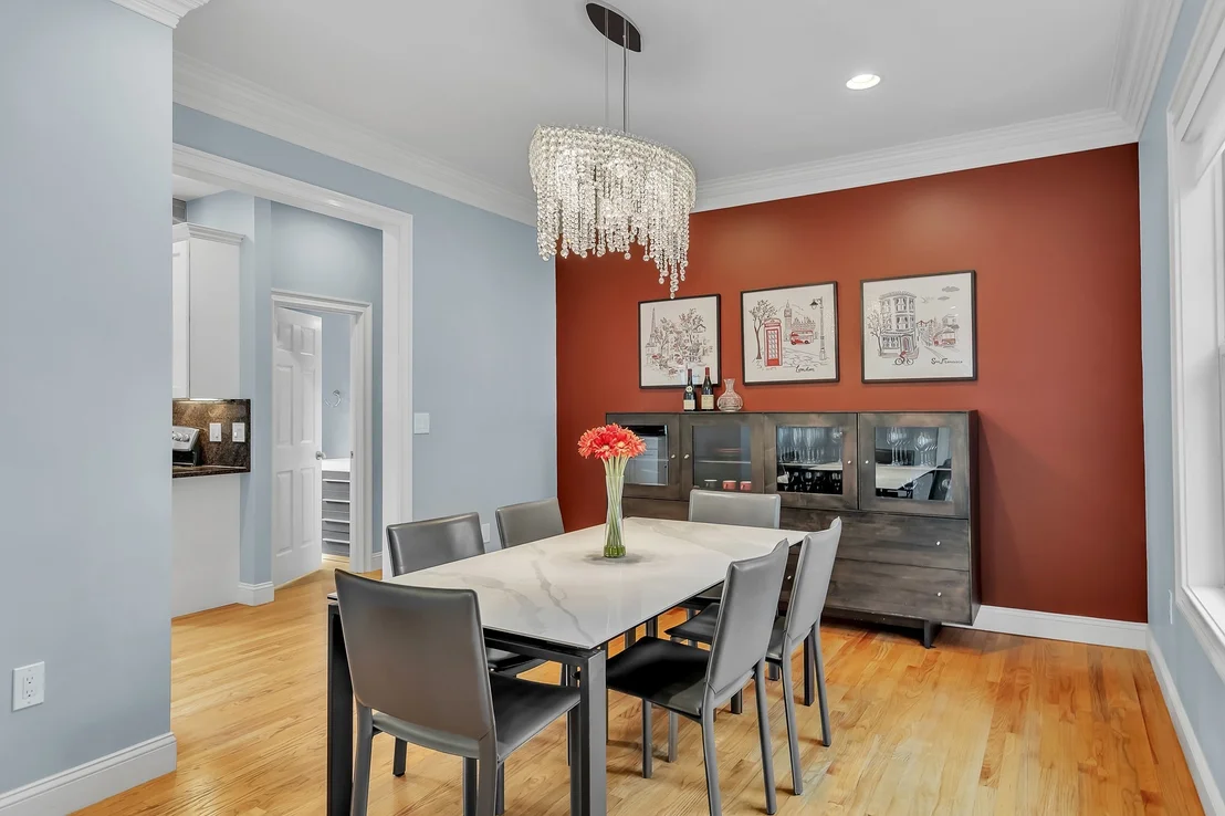 Photo of 39 Arcola St