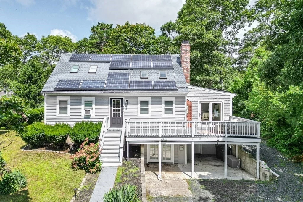 Photo of 35 Pinecrest Ave