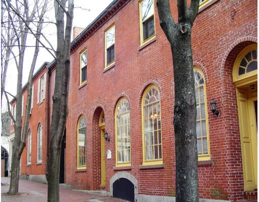 Photo of Unit 1 at 5 Derby Square