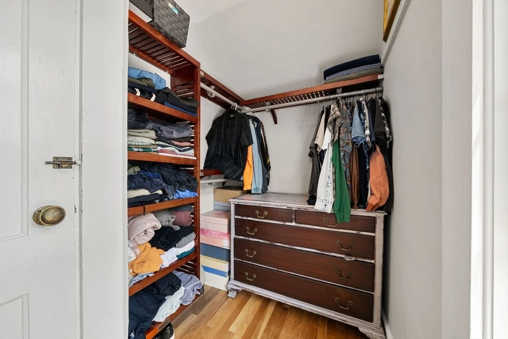 Photo of 90 Forest St