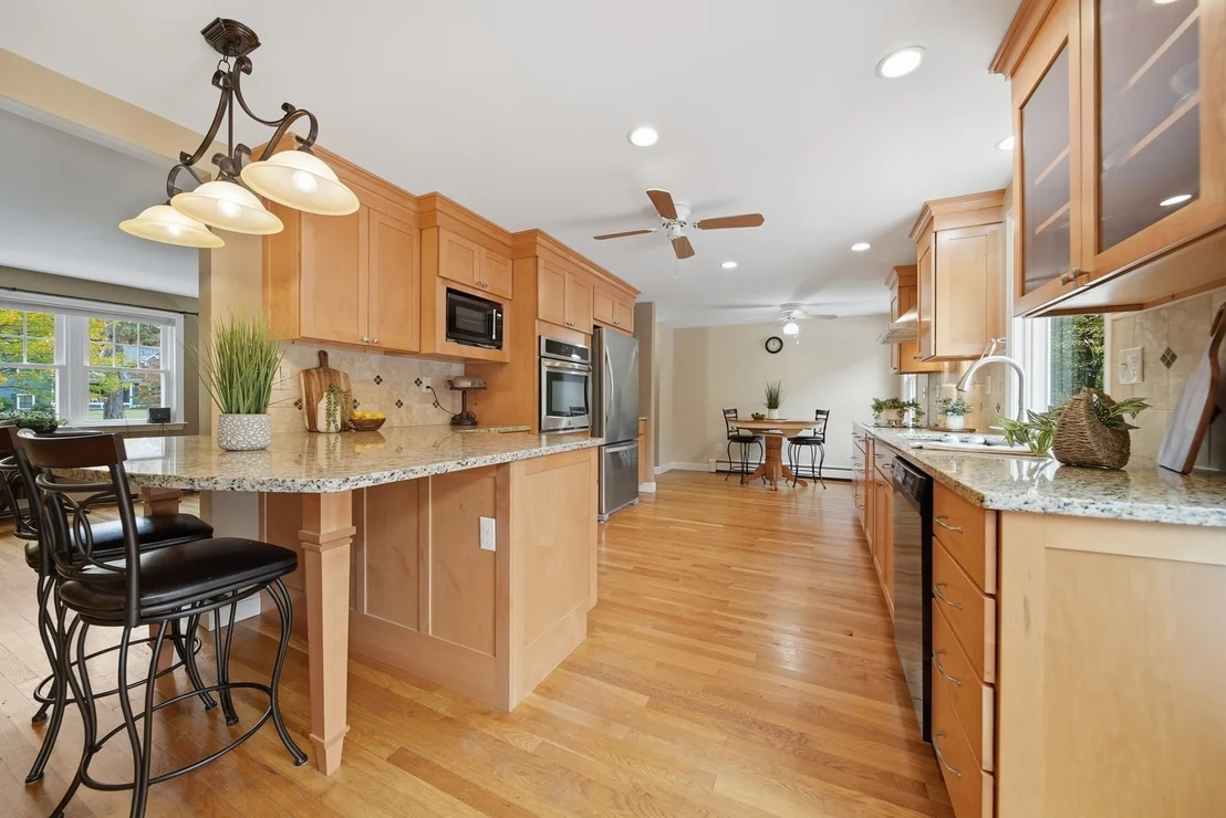 Photo of 401 Longley Rd