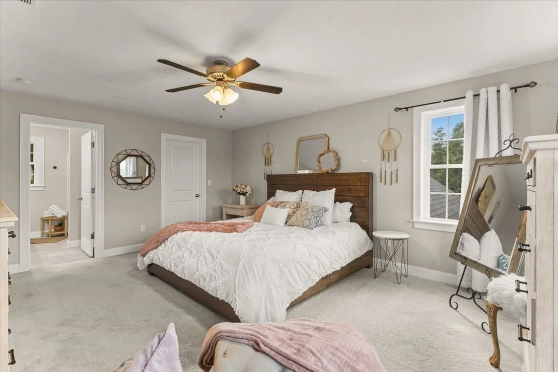 Photo of 32 Pocksha Dr