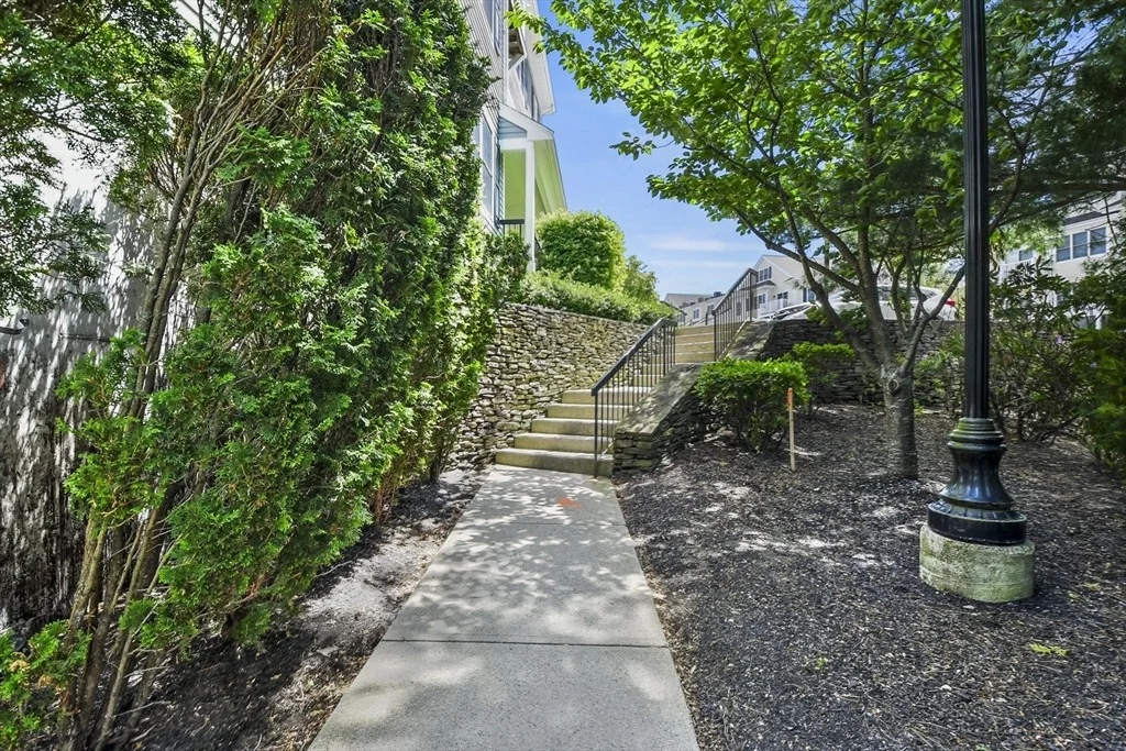 Photo of Unit C at 29 Maple Street