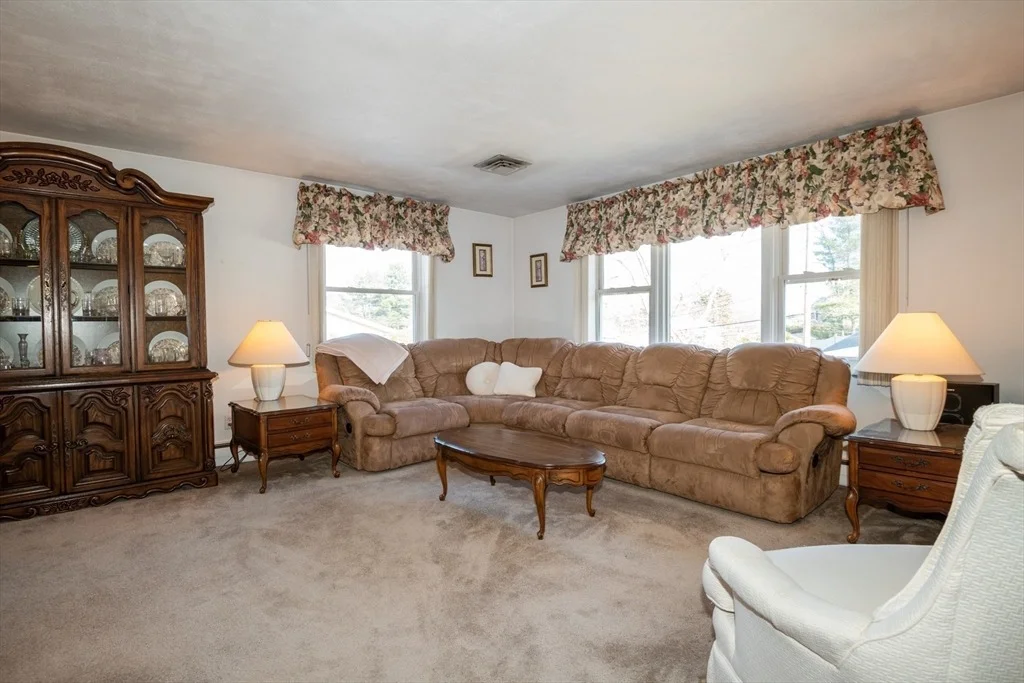 Photo of 3 Anne Dr