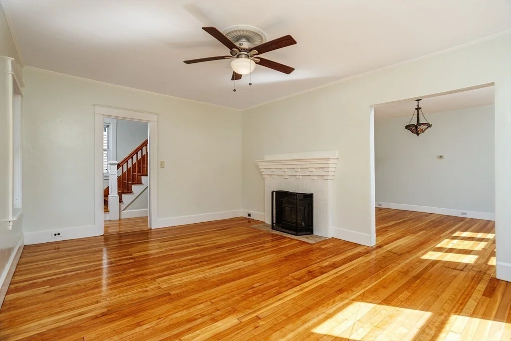Photo of 178 Walnut St
