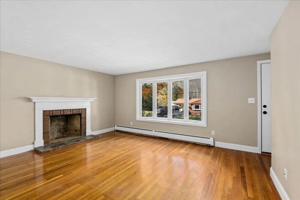 Photo of 7 Neptune Dr