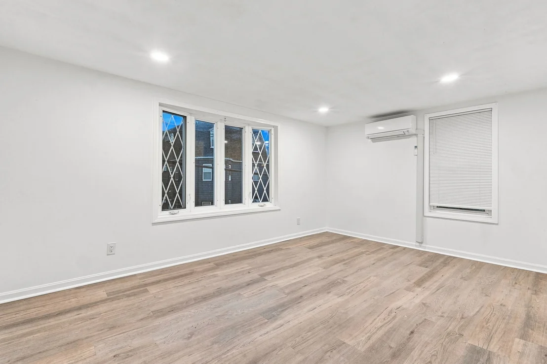 Photo of 650 Third