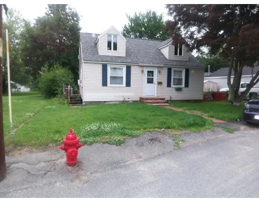 Photo of 33 Ruskin Ave