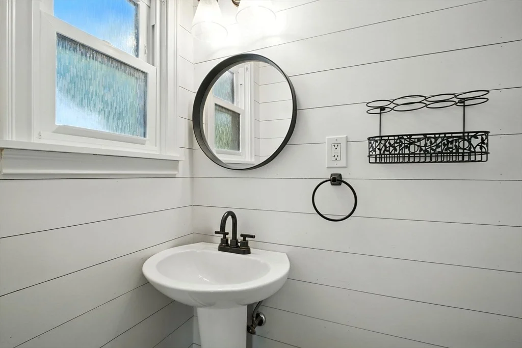 Photo of 19 Harbour Rd