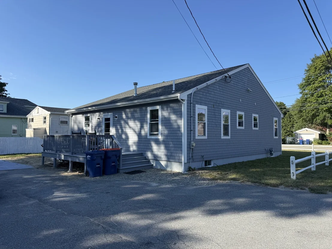Photo of 342 Onset Ave
